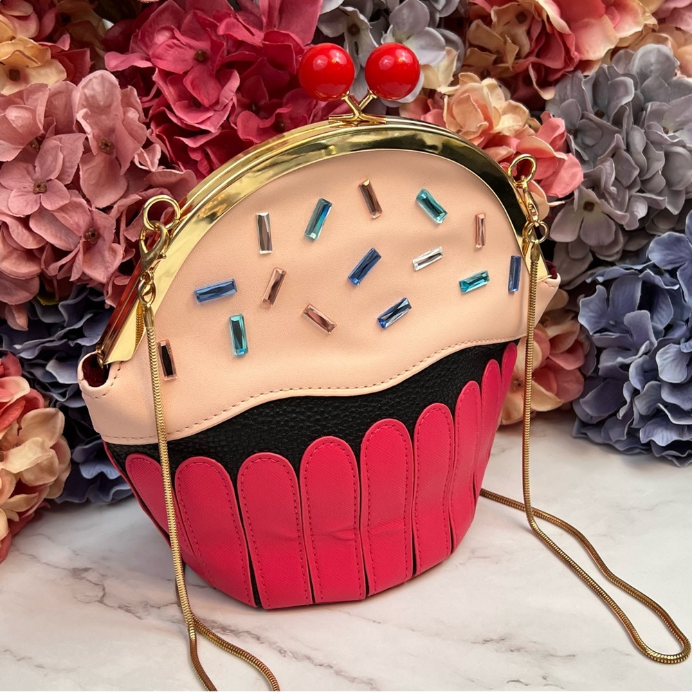 Whimsical Pink Sprinkle Cupcake Crossbody Purse - Picture 8 of 16